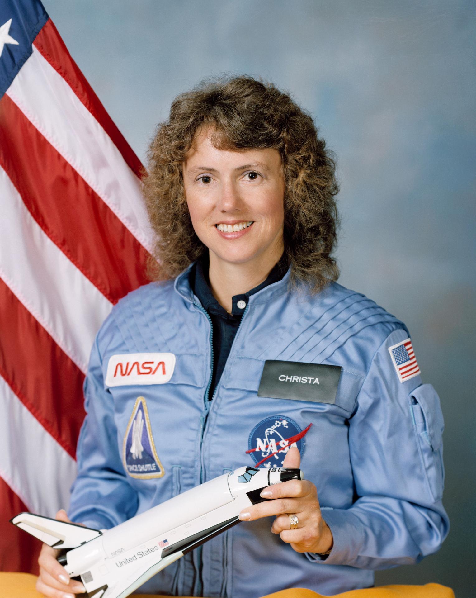 Christa McAuliffe’in resmî NASA portresi.