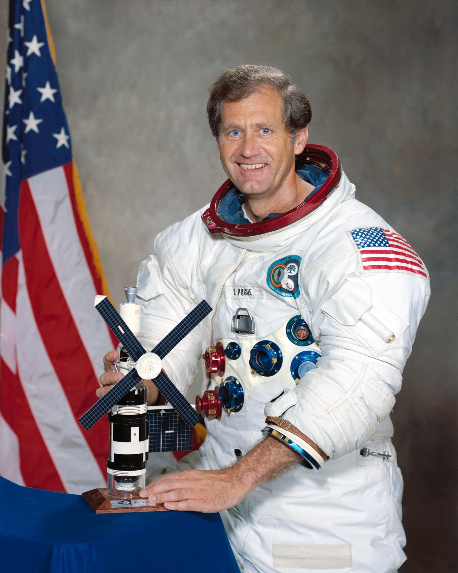 William R. Pogue — NASA arşiv fotoğrafı.