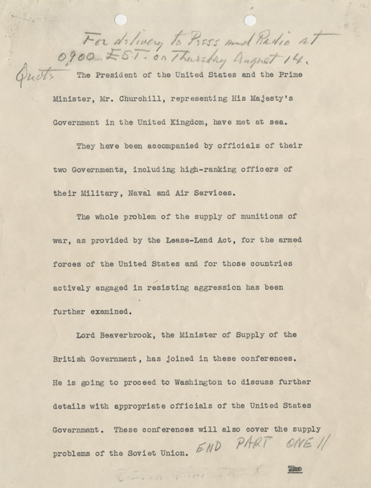 14 Ağustos 1941’de duyurulan ortak açıklamanın Roosevelt’in kurşun kalem notlarını taşıyan beş sayfalık taslağının ilk sayfası; FDR Library.