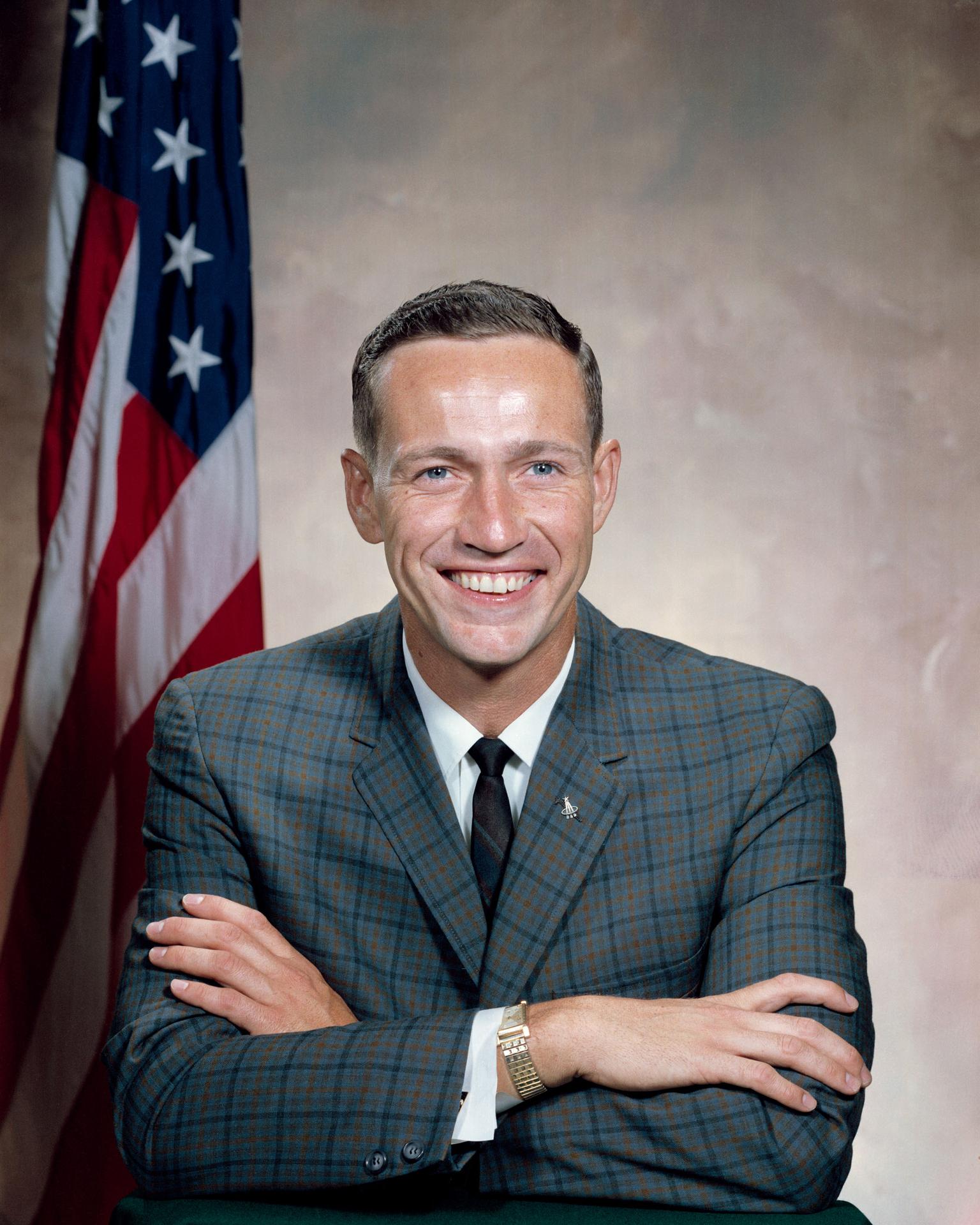 Donn F. Eisele — NASA arşiv fotoğrafı.